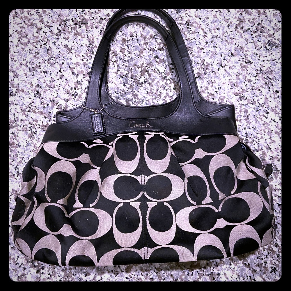 Authentic Coach Purse - Signature Collection🖤💙
